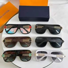 Picture of Louis Vuitton Sunglasses _SKUfw76721209fw